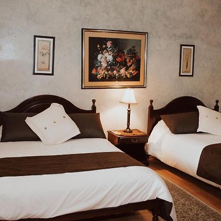 Hacienda Hosteria San Luisカヤンベ エクステリア 写真