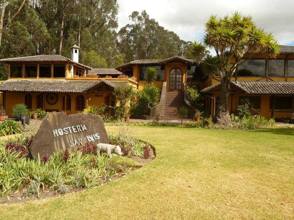 Hacienda Hosteria San Luisカヤンベ エクステリア 写真